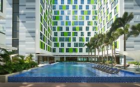 Holiday Inn&Suites Sân Bay Sài Gòn